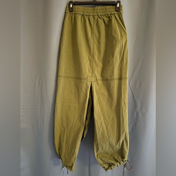 PTCL Olive Green Cargo Maxi Skirt | Rugged Utility Style | Adjustable Fit - Picture 4 of 6